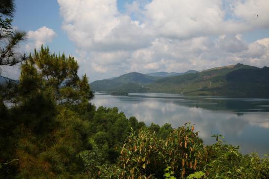 Phu Ninh Lake