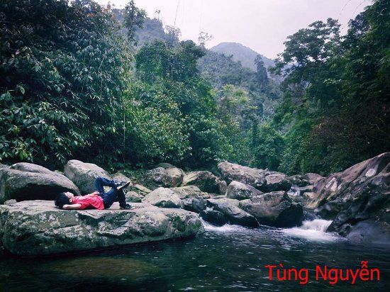 Cua Tu Waterfall